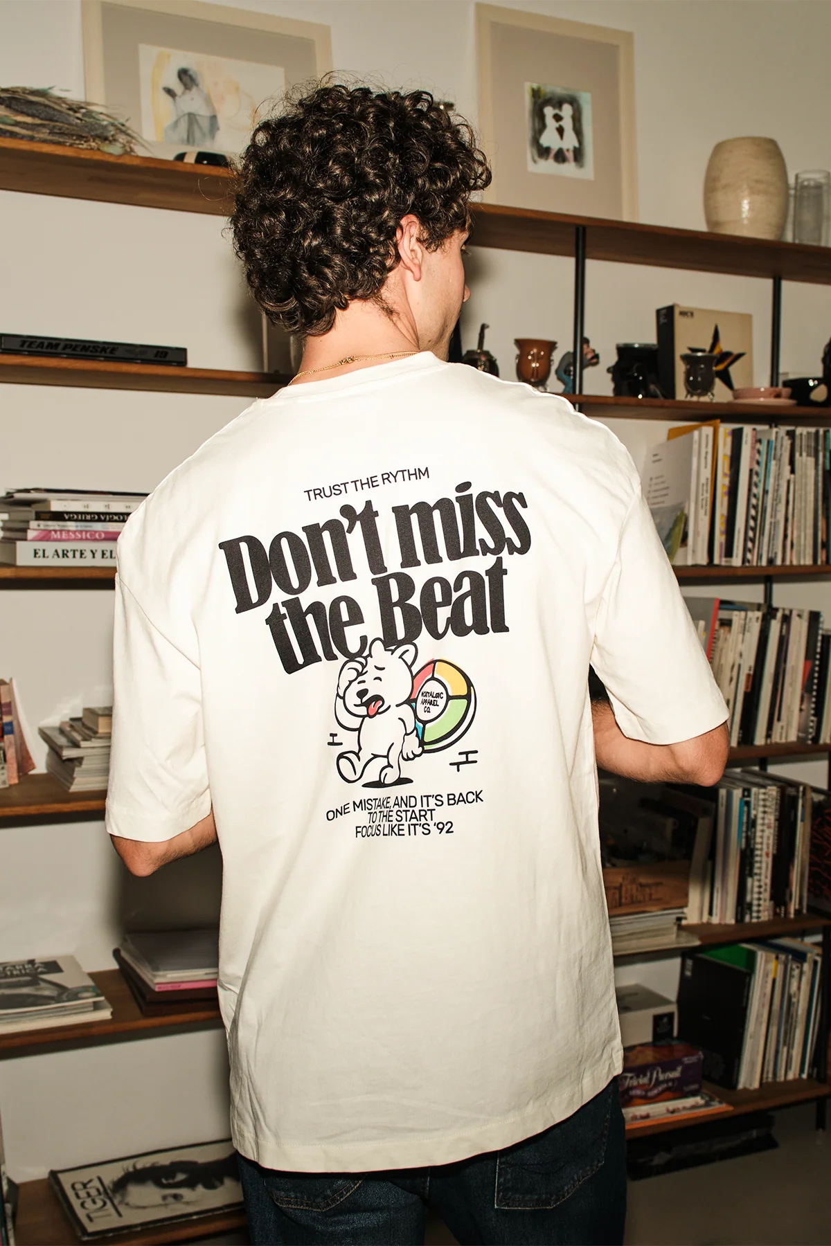 Don't miss the beat | Tee