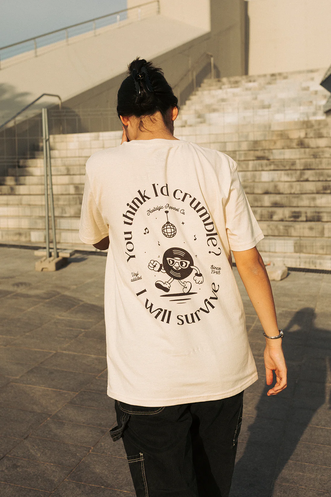 I will survive | Natural Tee - Image 6