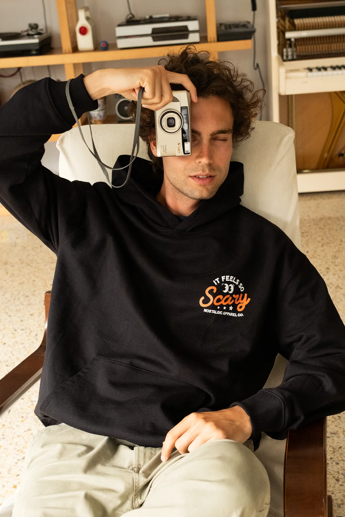 It Feels So Scary | Oversized Hoodie - Image 4