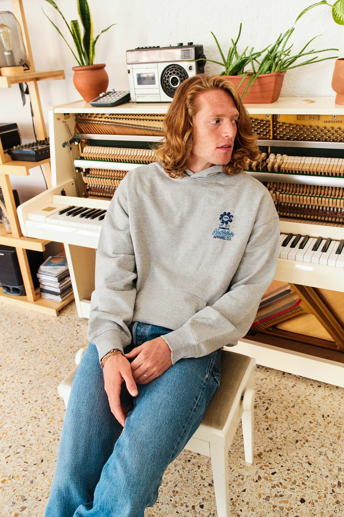 Open Daily | Oversized Hoodie - Image 5