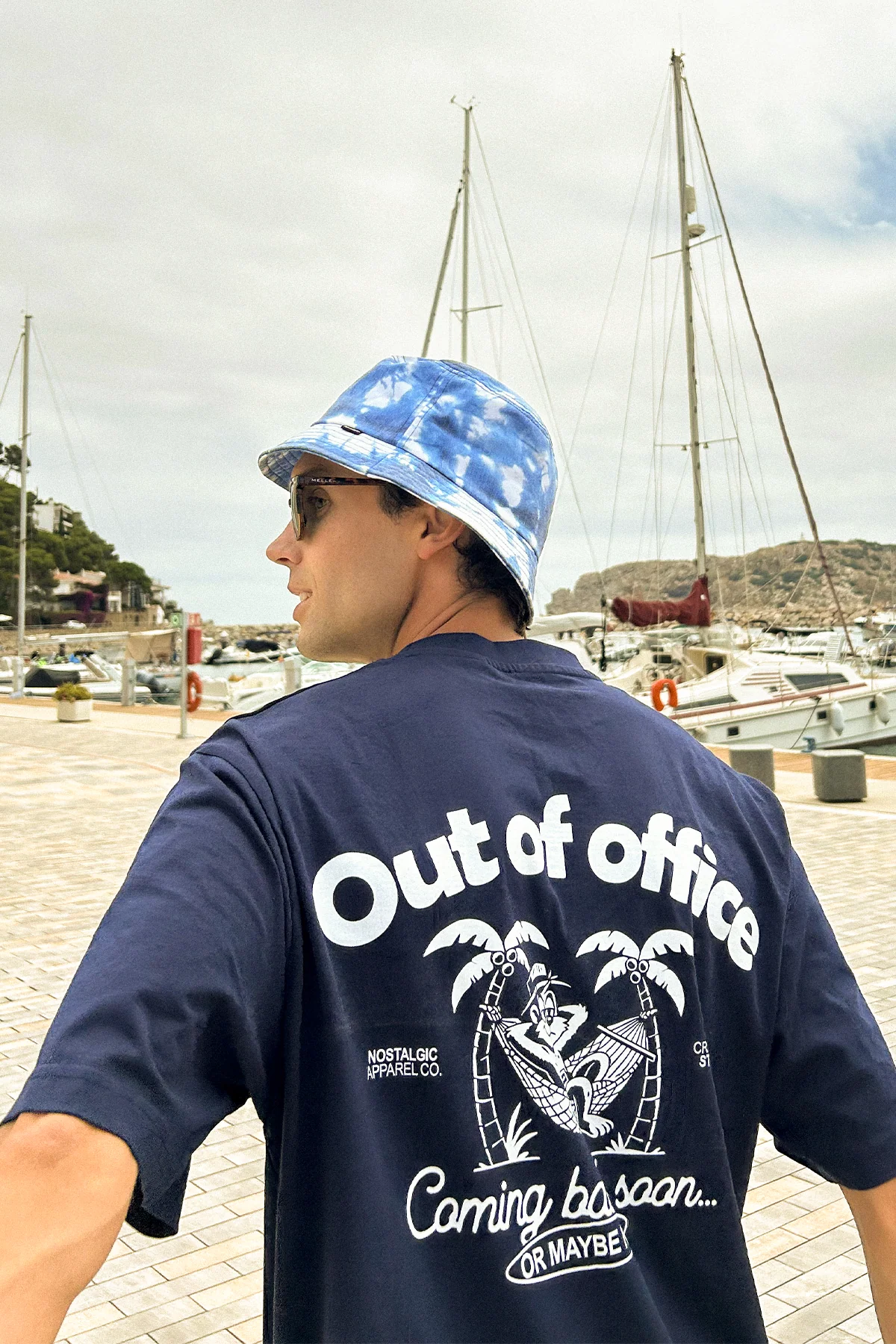 Out of office | Tee - Image 3