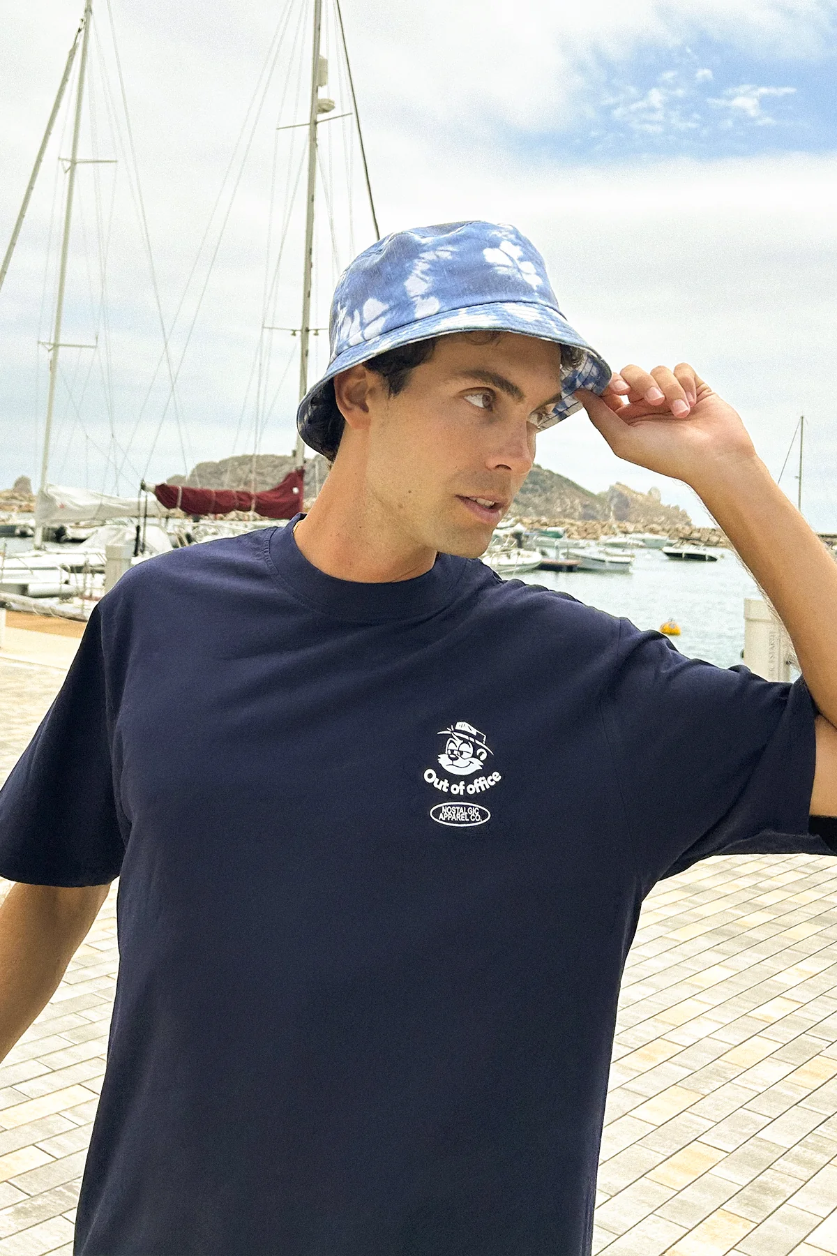 Out of office | Tee - Image 4