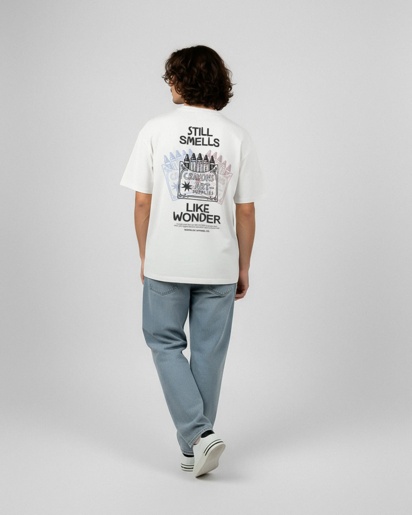Still smells like wonder | Tee - Image 2